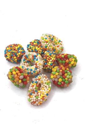 انواع آدامس های رنگارنگ با طعم های مختلف میوه - اسنک های سویا نرم و جویدنی