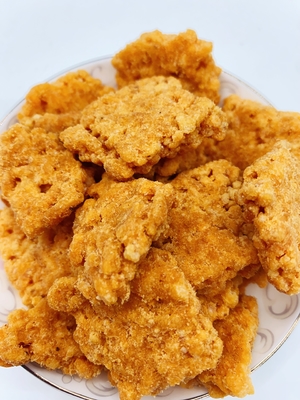 زرد تخم مرغ نمک خورده گوشت خشک فلیس برنج چسبناک مخلوط خوشمزه و خوشمزه طعم خوشمزه برنج سرخ شده برنج پوسته گوبا