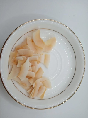 دانه های نارگیل اصلی