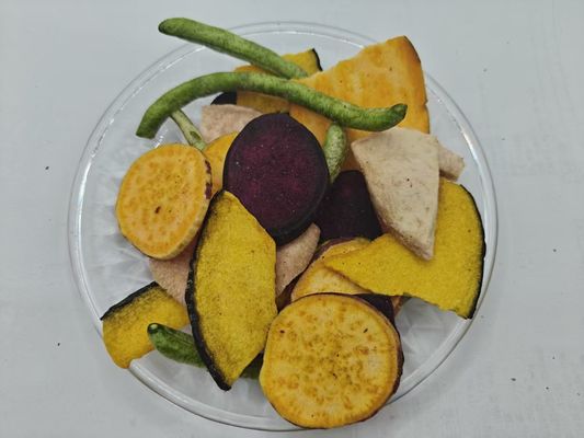 چیپس میوه و سبزیجات با چیپس میوه و سبزیجات