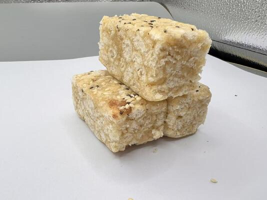 ساقیمای چیا با گندم کامل بدون ساکارز و ماندگاری طولانی برای میان وعده‌های سالم