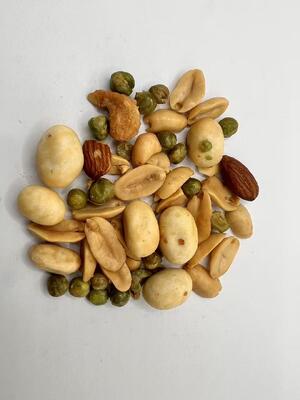 مخلوط میان وعده های سالم در دسترس در گزینه های بسته بندی چندگانه کیسه عمده فروشی کیسه فروشی کیسه پیت جار OEM در عرض 25 روز