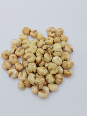 اسنک ذرت سرخ شده نمکی با طعم ذرت طبیعی، بدون پوسته و سبک و همه کاره برای همه مواقع