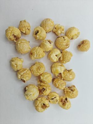 پاپ کورن آماده ی خوردن