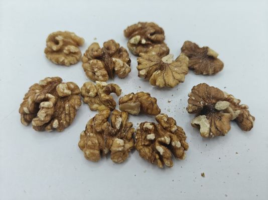 مغز گردوی بو داده شده سالم با مواد طبیعی