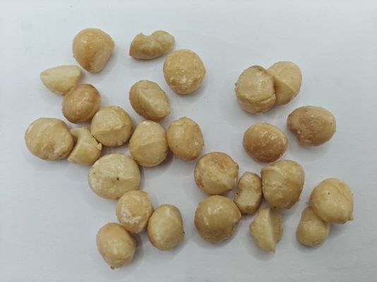 آجیل ماکادمیا سرخ شده